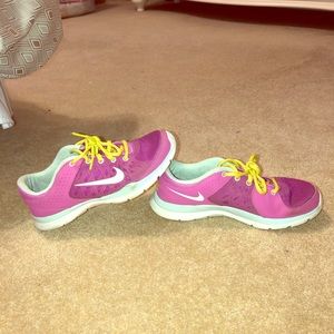 Nike Running Sneakers in Good Condition